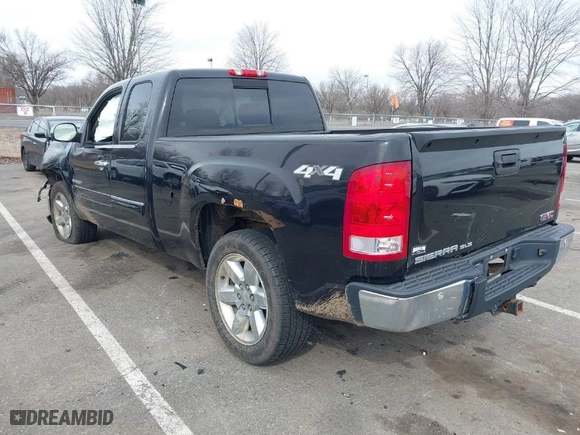 2013 GMC Sierra 1500 SLE with VIN 1GTR2VE79DZ273377, listed as a IAAI auction lot 41620786 with 154,563 mi miles. Bid and sale history available at carsss.com. Image 3.