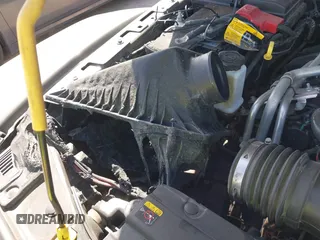 2022 Jeep Gladiator Rubicon z VIN 1C6JJTBG2NL167034, wystawiony jako IAAI lot #41854225 z przebiegiem Nie podano mil oraz . Historia ofert i sprzedaży dostępna na DreamBid. Obrazek 6.