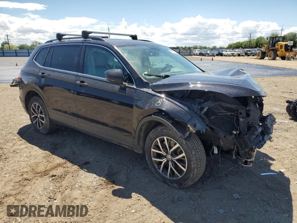 2019 Volkswagen Tiguan SE z VIN 3VV2B7AX5KM201272, wystawiony jako Copart lot #58032315 z przebiegiem Nie podano mil oraz Szkoda całkowita • Salvage title. Historia ofert i sprzedaży dostępna na DreamBid. Obrazek 4.