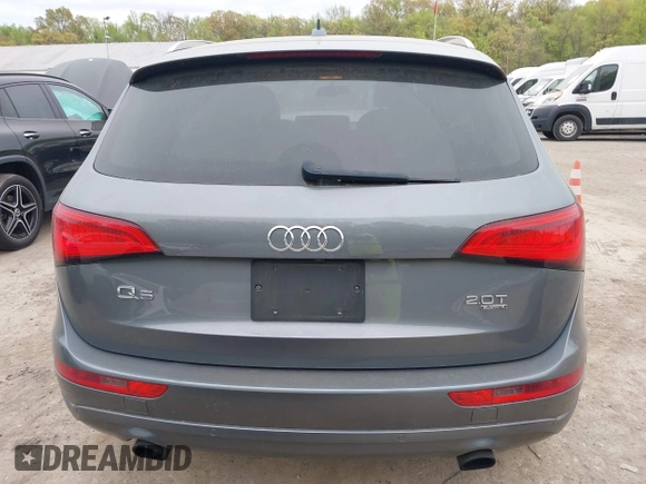 2013 Audi Q5 Premium Plus z VIN WA1LFAFP4DA071556, wystawiony jako IAAI lot #42081304 z przebiegiem 129 888 mil mil oraz . Historia ofert i sprzedaży dostępna na DreamBid. Obrazek 16.