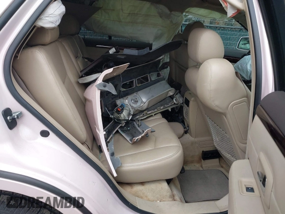 2008 Cadillac SRX AWD with VIN 1GYEE437680129213, listed as a IAAI auction lot 41493519 with 37,704 mi miles. Bid and sale history available at carsss.com. Image 8.
