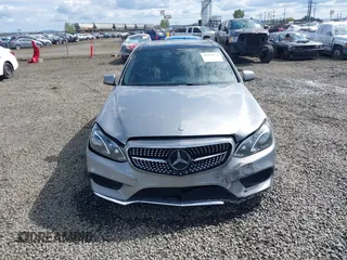 2014 Mercedes-Benz E 350 Luxury with VIN WDDHF8JB4EB044472, listed as a IAAI auction lot 41953476 with 145,020 mi miles and . Bid and sale history available at DreamBid. Image 12.