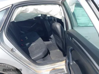 2017 Volkswagen Passat R-Line w/Comfort Pkg with VIN 1VWDT7A36HC044585, listed as a IAAI auction lot 41888249 with 84,468 mi miles. Bid and sale history available at carsss.com. Image 8.