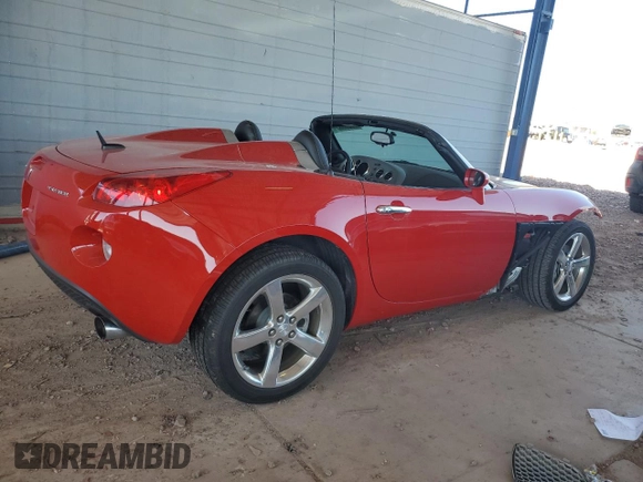 2008 Pontiac Solstice z VIN 1G2MC35B48Y131700, wystawiony jako Copart lot #50033395 z przebiegiem 4 783 mil mil oraz Szkoda całkowita • Salvage title. Historia ofert i sprzedaży dostępna na DreamBid. Obrazek 3.