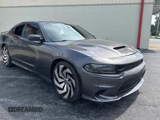 2019 Dodge Charger R/T z VIN 2C3CDXCT5KH584379, wystawiony jako Copart lot #58100265 z przebiegiem 72 295 mil mil oraz Szkoda całkowita • Salvage title. Historia ofert i sprzedaży dostępna na DreamBid. Obrazek 1.