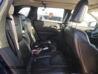 2016 Jeep Cherokee Trailhawk with VIN 1C4PJMBS0GW142339, listed as a Copart auction lot 43846075 with 186,354 mi miles and Clean title. Bid and sale history available at DreamBid. Image 11.