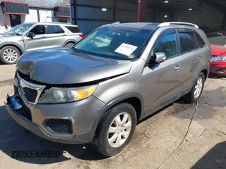 2012 Kia Sorento LX with VIN 5XYKT3A20CG188728, listed as a IAAI auction lot 41710733 with 141,109 mi miles. Bid and sale history available at carsss.com. Image 17.