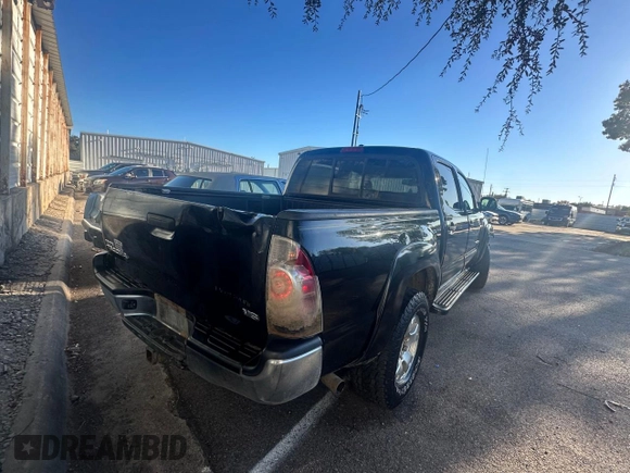 2011 Toyota Tacoma PreRunner with VIN 5TFJU4GN6BX006400, listed as a Copart auction lot 81004844 with 489,056 mi miles and Clean Title. Bid and sale history available at DreamBid. Image 4.