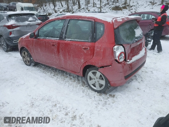 2011 Chevrolet Aveo 2LT z VIN KL1TG6DE8BB122430, wystawiony jako IAAI lot #41248992 z przebiegiem 115 066 mil mil oraz . Historia ofert i sprzedaży dostępna na DreamBid. Obrazek 3.