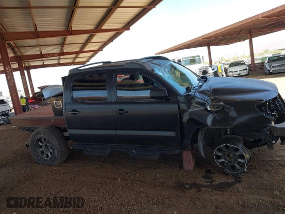 2007 Toyota Tacoma PreRunner with VIN 3TMJU62N87M037079, listed as a IAAI auction lot 42334946 with 212,614 mi miles and . Bid and sale history available at DreamBid. Image 13.