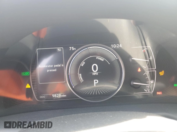 2024 Lexus ES 300h with VIN 58ADA1C10RU043577, listed as a Copart auction lot 55344905 with 9,829 mi miles and Salvage title. Bid and sale history available at DreamBid. Image 9.