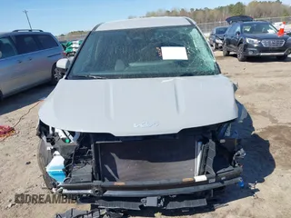 2022 Kia Carnival EX with VIN KNDNC5H30N6147030, listed as a IAAI auction lot 41902515 with 54,137 mi miles and . Bid and sale history available at carsss.com. Image 12.