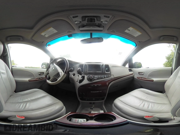 2011 Toyota Sienna XLE с VIN 5TDDK3DC2BS002852, выставлен на аукционе IAAI как лот 42399985 с пробегом 143 236 миль миль и . История ставок и продаж доступна на DreamBid. Изображение 19.