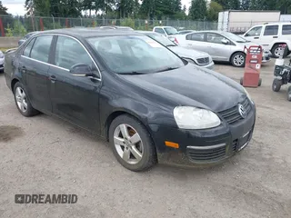 2008 Volkswagen Jetta SE with VIN 3VWRM71K98M091991, listed as a IAAI auction lot 42550309 with 136,264 mi miles and . Bid and sale history available at DreamBid. Image 1.