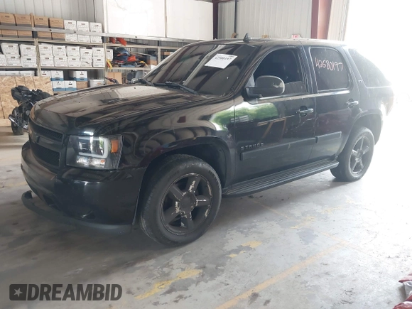 2007 Chevrolet Tahoe LT z VIN 1GNFK13087R105226, wystawiony jako IAAI lot #42580197 z przebiegiem 230 762 mil mil oraz . Historia ofert i sprzedaży dostępna na DreamBid. Obrazek 17.
