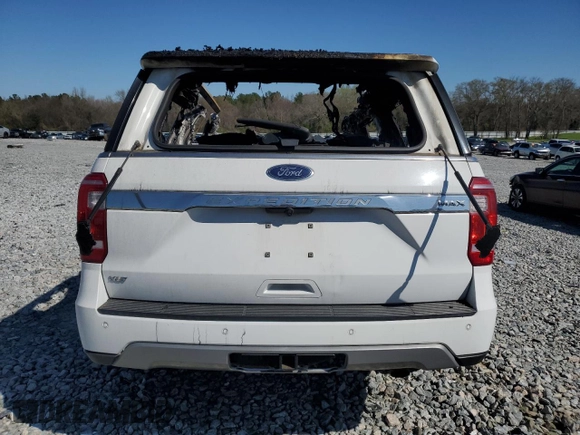 2020 Ford Expedition Max XLT с VIN 1FMJK1JT3LEA49466, выставлен на аукционе Copart как лот 49307145 с пробегом Не указан миль и На запчасти • Non repairable. История ставок и продаж доступна на DreamBid. Изображение 6.