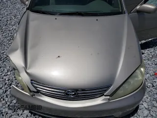 2005 Toyota Camry LE with VIN 4T1BF30K45U616418, listed as a Copart auction lot 54690555 with 127,898 mi miles and Salvage Title. Bid and sale history available at DreamBid. Image 11.