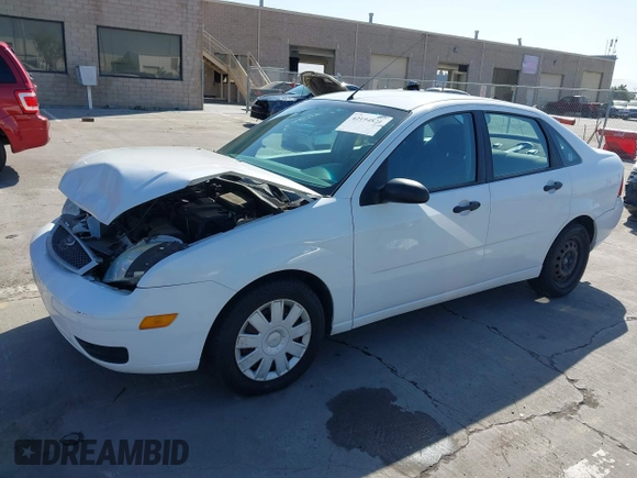 2007 Ford Focus S with VIN 1FAFP34N67W360092, listed as a IAAI auction lot 42194821 with 64,278 mi miles and . Bid and sale history available at carsss.com. Image 2.