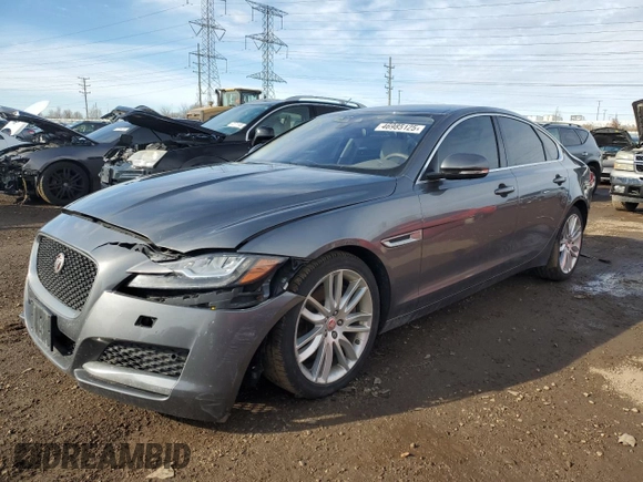 2016 Jaguar XF 35t Prestige z VIN SAJBK4BV8GCY18346, wystawiony jako Copart lot #46985125 z przebiegiem 89 484 mil mil oraz Szkoda całkowita • Salvage title. Historia ofert i sprzedaży dostępna na DreamBid. Obrazek 1.