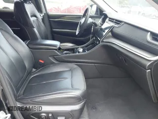 2023 Jeep Grand Cherokee Limited с VIN 1C4RJHBG8PC525457, выставлен на аукционе IAAI как лот 42462780 с пробегом 59 490 миль миль и . История ставок и продаж доступна на DreamBid. Изображение 5.