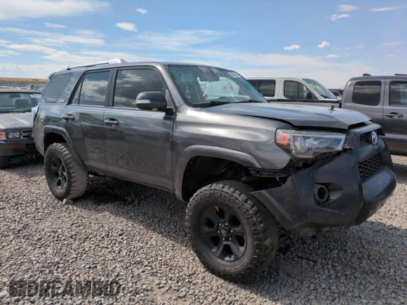 2017 Toyota 4Runner SR5 with VIN JTEZU5JR7H5153443, listed as a Copart auction lot 63555425 with 253,532 mi miles and Clean title. Bid and sale history available at DreamBid. Image 4.