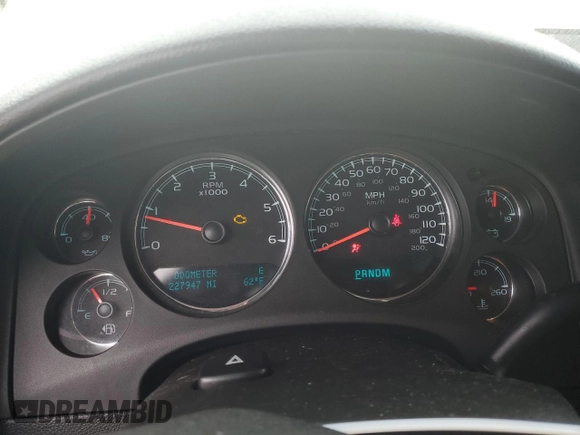 2010 GMC Yukon SLT with VIN 1GKMCCE36AR173617, listed as a Copart auction lot 89143085 with 227,947 mi miles and Salvage Title. Bid and sale history available at carsss.com. Image 9.