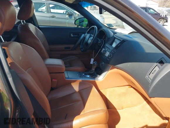 2006 Infiniti FX with VIN JNRAS08W76X208870, listed as a IAAI auction lot 41609883 with 93,303 mi miles and . Bid and sale history available at DreamBid. Image 5.