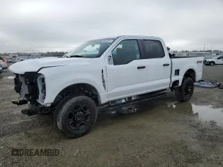 2023 Ford F-250 XL with VIN 1FT8W2BN4PED34325, listed as a Copart auction lot 49441415 with 28,974 mi miles and Salvage Title. Bid and sale history available at DreamBid. Image 1.