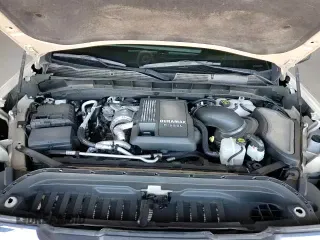 2022 GMC Sierra 1500 AT4 with VIN 1GTUUEET6NZ577916, listed as a Copart auction lot 66405905 with 31,748 mi miles and Clean title. Bid and sale history available at DreamBid. Image 13.