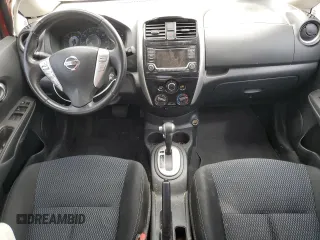 2018 Nissan Note SV z VIN 3N1CE2CP6JL363607, wystawiony jako Copart lot #53466485 z przebiegiem 106 563 mil mil oraz Szkoda całkowita • Salvage title. Historia ofert i sprzedaży dostępna na DreamBid. Obrazek 8.