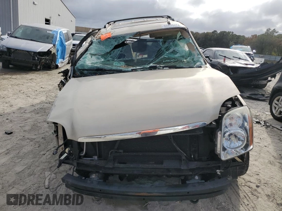 2009 GMC Yukon SLT 4SA z VIN 1GKEC333X9R244790, wystawiony jako Copart lot #86259474 z przebiegiem Nie podano mil oraz Szkoda całkowita • Salvage title. Historia ofert i sprzedaży dostępna na DreamBid. Obrazek 5.