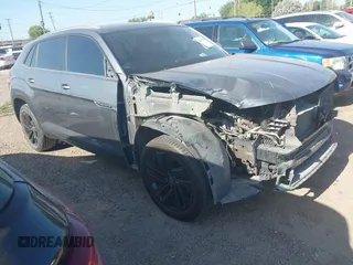 2022 Volkswagen Atlas SE z VIN 1V2JE2CA0NC224539, wystawiony jako IAAI lot #42003758 z przebiegiem 59 363 mil mil oraz . Historia ofert i sprzedaży dostępna na DreamBid. Obrazek 1.