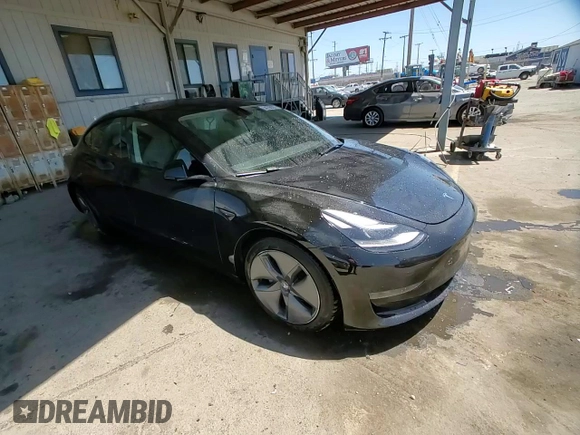 2023 Tesla Model 3 z VIN 5YJ3E1EA3PF385877, wystawiony jako Copart lot #54708335 z przebiegiem 20 902 mil mil oraz Szkoda całkowita • Salvage title. Historia ofert i sprzedaży dostępna na DreamBid. Obrazek 13.