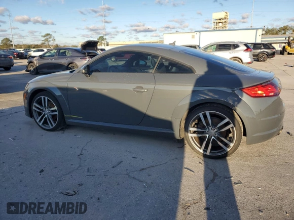 2016 Audi TT 2.0T z VIN TRUC5AFV3G1020339, wystawiony jako Copart lot #84490084 z przebiegiem Nie podano mil oraz Szkody całkowita. Historia ofert i sprzedaży dostępna na DreamBid. Obrazek 2.