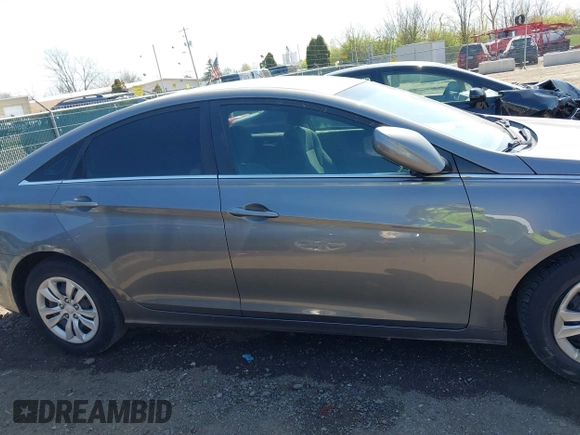 2013 Hyundai Sonata GLS with VIN 5NPEB4AC1DH607954, listed as a IAAI auction lot 42063892 with 116,306 mi miles and . Bid and sale history available at carsss.com. Image 13.