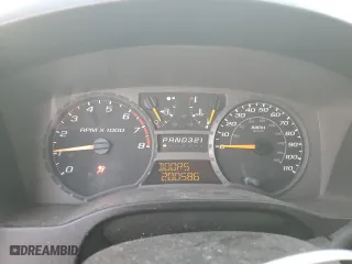 2005 Chevrolet Colorado 1SE LS Z71 with VIN 1GCDS136558105062, listed as a Copart auction lot 49031805 with 200,586 mi miles and Salvage Title. Bid and sale history available at carsss.com. Image 9.