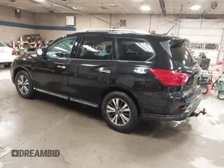 2017 Nissan Pathfinder SL with VIN 5N1DR2MM5HC636032, listed as a IAAI auction lot 41403929 with 160,232 mi miles. Bid and sale history available at carsss.com. Image 3.