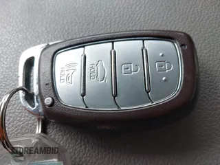2020 Hyundai Elantra Value Edition z VIN 5NPD84LF6LH616584, wystawiony jako IAAI lot #41926099 z przebiegiem 86 887 mil mil oraz . Historia ofert i sprzedaży dostępna na DreamBid. Obrazek 11.