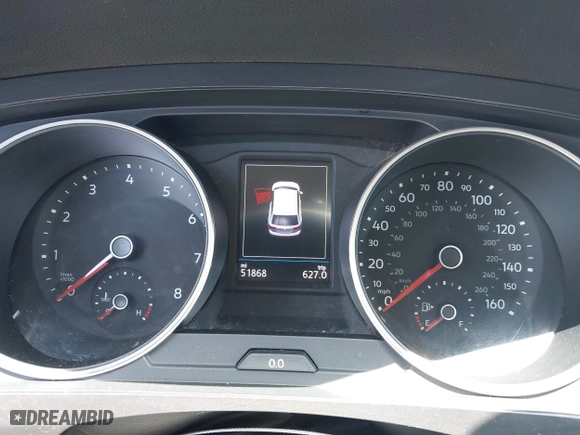 2019 Volkswagen Tiguan S with VIN 3VV1B7AX1KM101407, listed as a IAAI auction lot 42032761 with 51,868 mi miles. Bid and sale history available at carsss.com. Image 7.