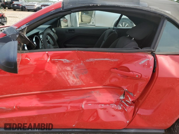 2007 Ford Mustang Deluxe with VIN 1ZVFT84N475327789, listed as a Copart auction lot 59696285 with 192,049 mi miles and Salvage title. Bid and sale history available at DreamBid. Image 7.