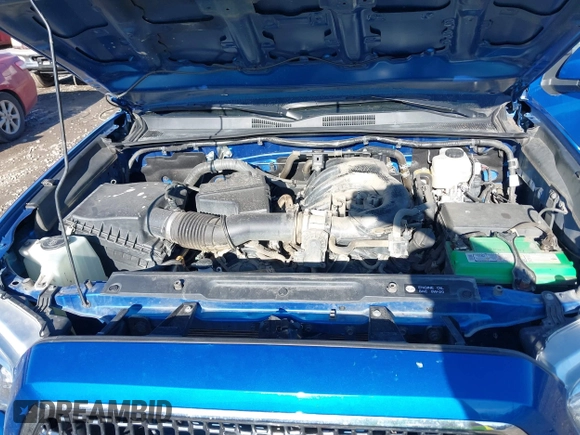 2017 Toyota Tacoma SR5 with VIN 5TFCZ5AN9HX065765, listed as a IAAI auction lot 41652944 with 82,590 mi miles and . Bid and sale history available at DreamBid. Image 10.