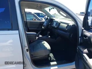 2016 Toyota Tacoma SR5 with VIN 5TFAX5GNXGX073358, listed as a IAAI auction lot 41400235 with 65,672 mi miles and . Bid and sale history available at DreamBid. Image 5.