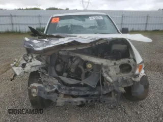 1995 Toyota T100 DX z VIN JT4VD12E5S0002399, wystawiony jako Copart lot #50703005 z przebiegiem 381 083 mil mil oraz Szkody całkowita. Historia ofert i sprzedaży dostępna na DreamBid. Obrazek 5.