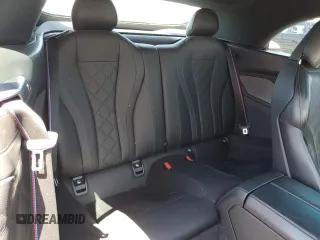 2020 BMW M8 Competition z VIN WBSDZ0C09LCD82160, wystawiony jako Copart lot #67402364 z przebiegiem 18 584 mil mil oraz Szkoda całkowita • Salvage title. Historia ofert i sprzedaży dostępna na DreamBid. Obrazek 11.