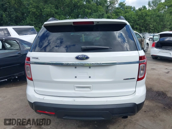 2015 Ford Explorer z VIN 1FM5K7B89FGB09435, wystawiony jako IAAI lot #42602472 z przebiegiem 130 275 mil mil oraz . Historia ofert i sprzedaży dostępna na DreamBid. Obrazek 16.