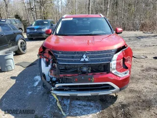 2024 Mitsubishi Outlander SE with VIN JA4J4VA85RZ631498, listed as a Copart auction lot 51241715 with 3,799 mi miles and Salvage Title. Bid and sale history available at carsss.com. Image 5.