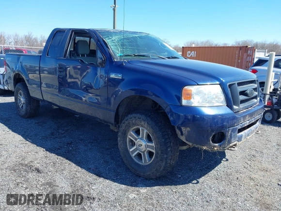 2008 Ford F-150 STX with VIN 1FTRX14W08FB44986, listed as a IAAI auction lot 41895539 with 152,647 mi miles. Bid and sale history available at carsss.com. Image 1.