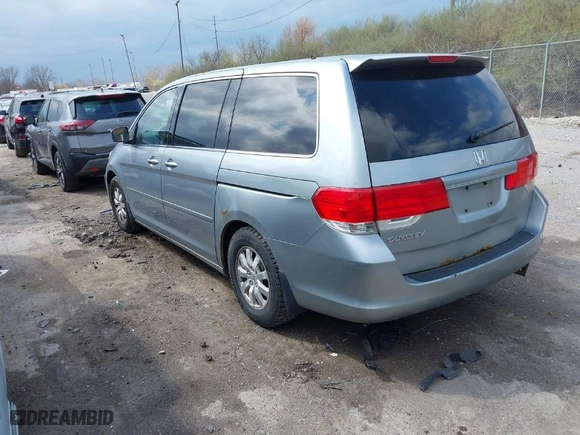 2008 Honda Odyssey EX with VIN 5FNRL384X8B031115, listed as a IAAI auction lot 41930193 with 243,665 mi miles. Bid and sale history available at carsss.com. Image 3.