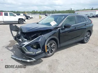 2023 Mitsubishi Eclipse Cross SE z VIN JA4ATWAA4PZ023125, wystawiony jako IAAI lot #42098853 z przebiegiem 15 511 mil mil oraz . Historia ofert i sprzedaży dostępna na DreamBid. Obrazek 2.