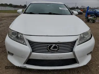 2014 Lexus ES with VIN JTHBK1GG2E2138953, listed as a Copart auction lot 45908925 with 185,896 mi miles and Salvage Title. Bid and sale history available at carsss.com. Image 5.